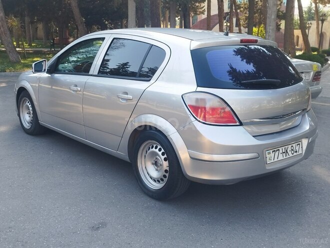 Opel Astra 2004, 325,000 km - 1.4 л - Bakı