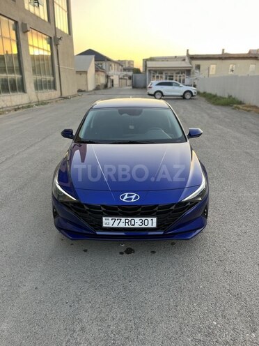 Hyundai Elantra 2023, 23,720 km - 1.6 л - Salyan