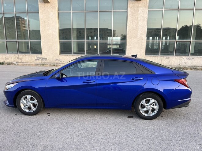 Hyundai Elantra 2023, 23,720 km - 1.6 л - Salyan