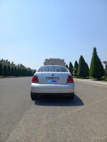 Volkswagen Jetta 2003, 280,000 km - 2.0 л - Gəncə