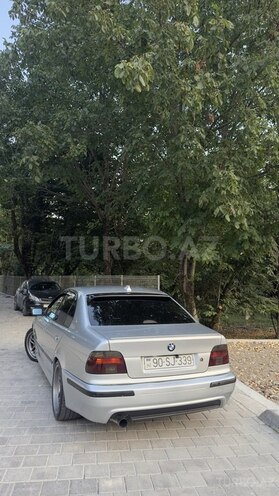 BMW 540 1999, 250,000 km - 4.4 l - Qəbələ