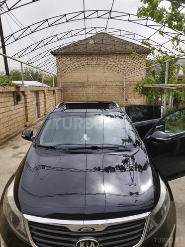 Kia Sportage 2012, 189,000 km - 2.0 l - Salyan