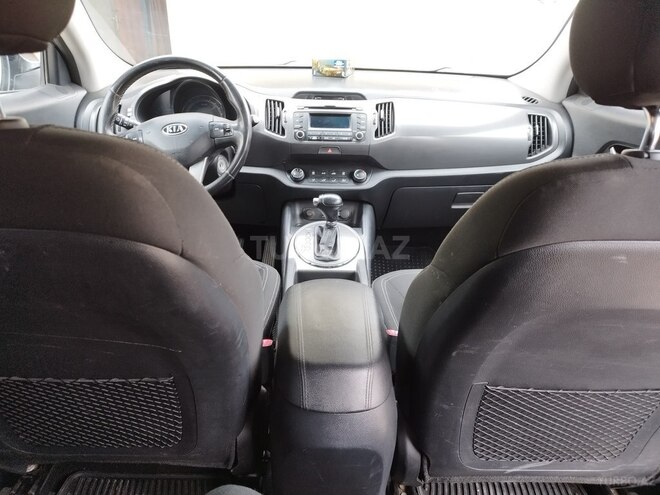 Kia Sportage 2012, 189,000 km - 2.0 l - Salyan