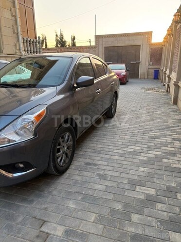 Nissan Sunny 2018, 74,300 km - 1.5 л - Bakı