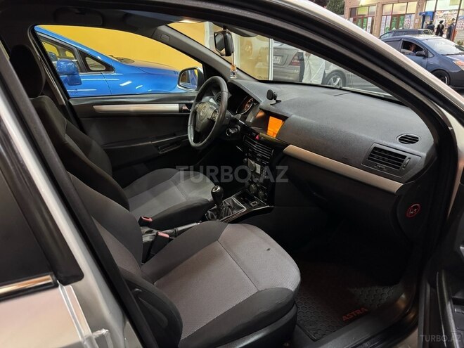 Opel Astra 2010, 260,000 km - 1.7 l - Sumqayıt
