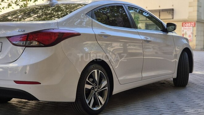 Hyundai Elantra 2015, 209,000 km - 1.8 l - Xırdalan