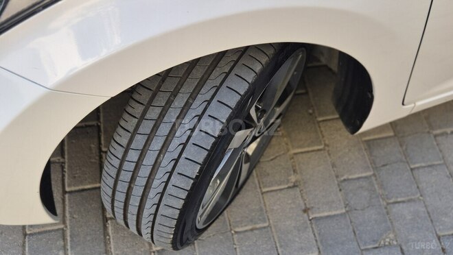Hyundai Elantra 2015, 209,000 km - 1.8 l - Xırdalan