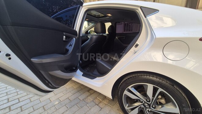 Hyundai Elantra 2015, 209,000 km - 1.8 l - Xırdalan