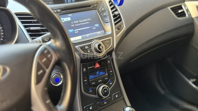 Hyundai Elantra 2015, 209,000 km - 1.8 l - Xırdalan