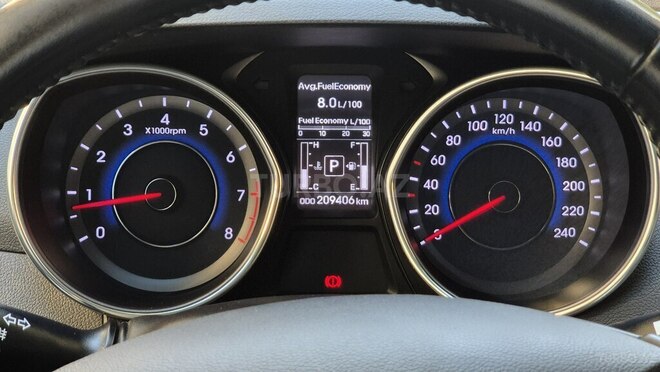 Hyundai Elantra 2015, 209,000 km - 1.8 l - Xırdalan