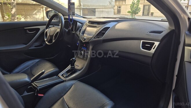 Hyundai Elantra 2015, 209,000 km - 1.8 l - Xırdalan
