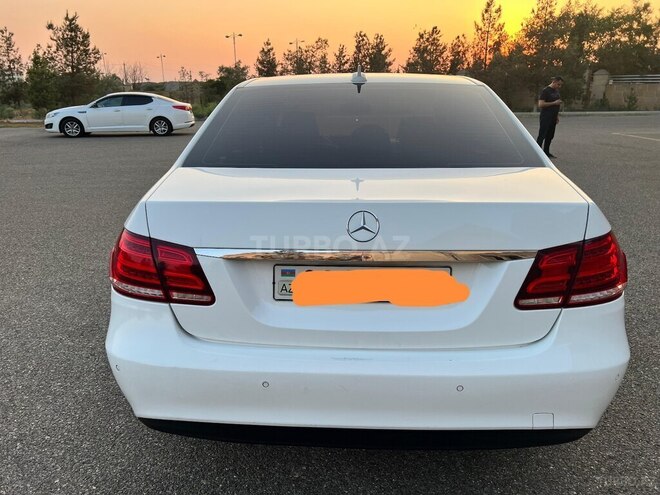 Mercedes E 200 d 2014, 371,109 km - 2.1 л - Ucar