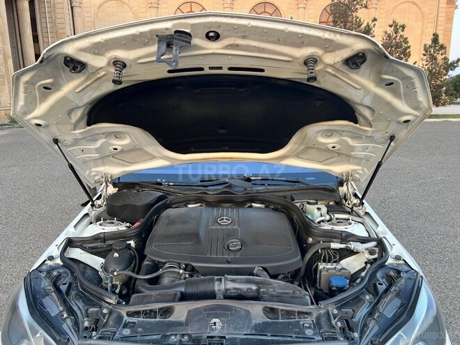Mercedes E 200 d 2014, 371,109 km - 2.1 л - Ucar