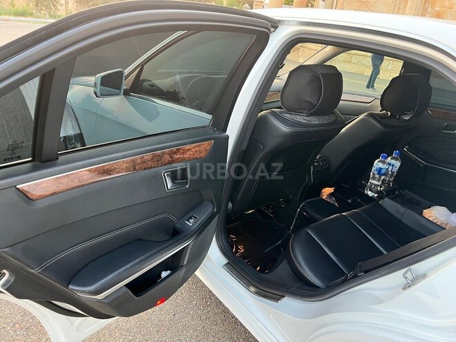 Mercedes E 200 d 2014, 371,109 km - 2.1 л - Ucar