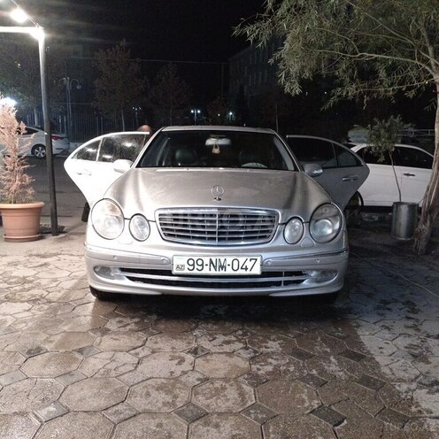 Mercedes E 270 2002, 518,000 km - 2.7 l - Bakı