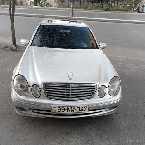 Mercedes E 270 2002, 518,000 km - 2.7 l - Bakı