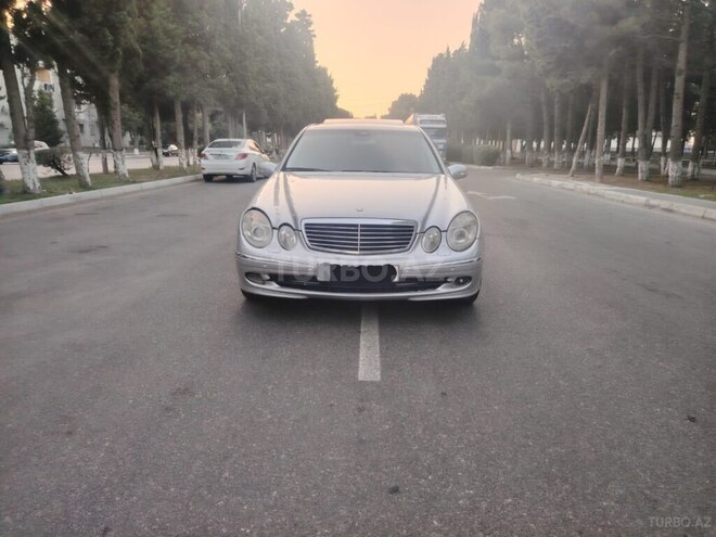 Mercedes E 270 2002, 320,000 km - 2.7 l - Sumqayıt