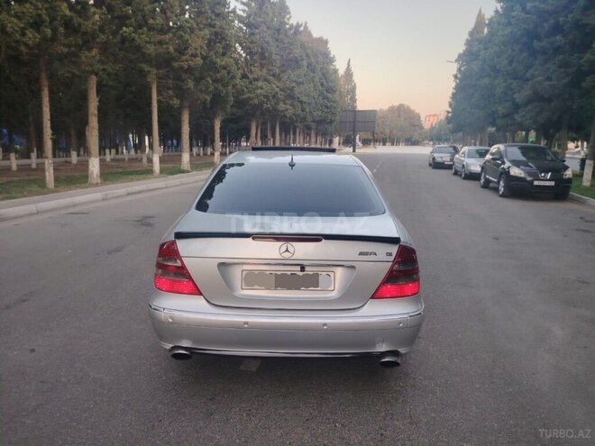Mercedes E 270 2002, 320,000 km - 2.7 l - Sumqayıt