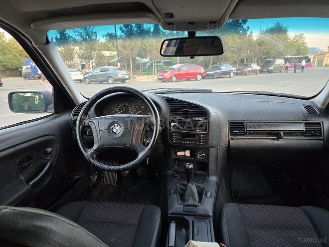 BMW 316 1996, 347,000 km - 1.6 l - Sumqayıt