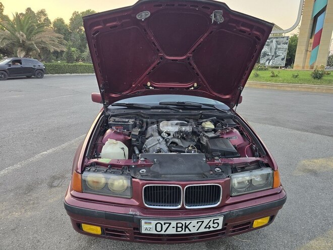 BMW 316 1996, 347,000 km - 1.6 l - Sumqayıt