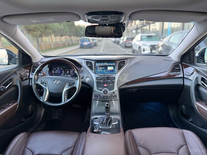 Hyundai Grandeur 2015, 130,000 km - 2.2 l - Bakı