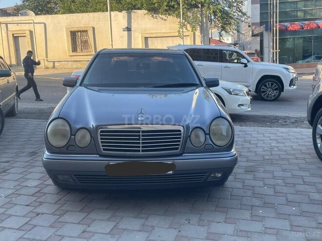 Mercedes E 240 1998, 335,000 km - 2.4 l - Bakı
