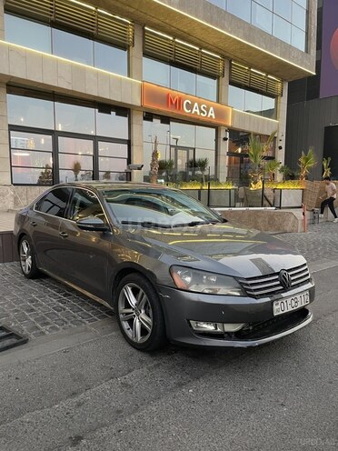 Volkswagen Passat (North America) 2015, 253,000 km - 1.8 l - Bakı