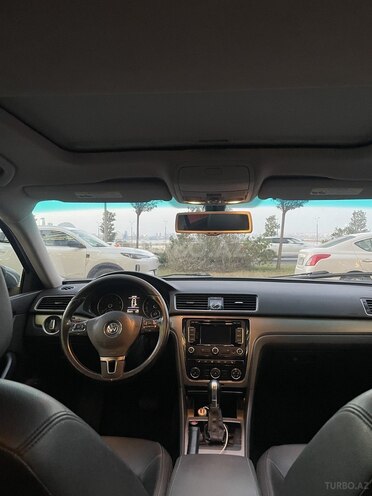 Volkswagen Passat (North America) 2015, 253,000 km - 1.8 l - Bakı