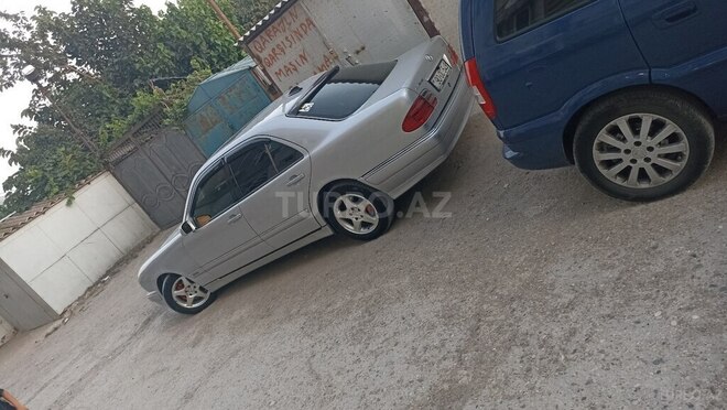 Mercedes E 220 d 1998, 213,000 km - 2.2 l - Sumqayıt