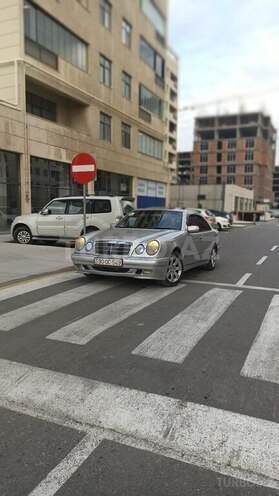 Mercedes E 220 d 1998, 213,000 km - 2.2 l - Sumqayıt