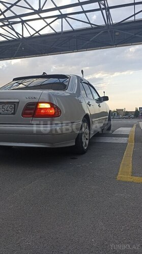 Mercedes E 220 d 1998, 213,000 km - 2.2 l - Sumqayıt