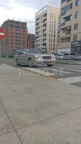 Mercedes E 220 d 1998, 213,000 km - 2.2 l - Sumqayıt