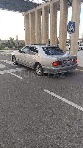 Mercedes E 220 d 1998, 213,000 km - 2.2 l - Sumqayıt