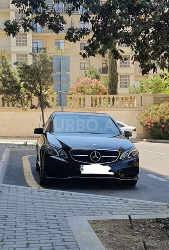 Mercedes E 200 2014, 226,000 km - 2.0 l - Gəncə