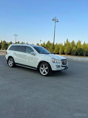 Mercedes GL 550 2008, 270,000 km - 5.5 l - Ağdaş