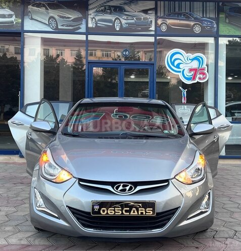 Hyundai Elantra 2015, 100,000 km - 1.8 л - Sumqayıt