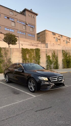 Mercedes E 220 d 2019, 194,500 km - 2.0 l - Bakı