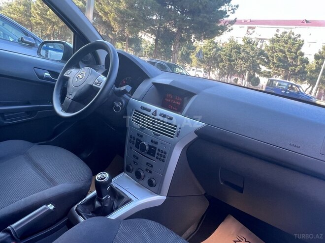 Opel Astra 2009, 215,000 km - 1.4 l - Sumqayıt