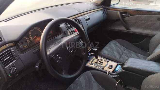 Mercedes E 270 2001, 791,665 km - 2.7 l - Astara