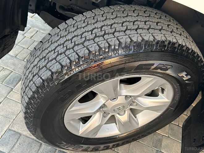 Toyota Land Cruiser Prado 2013, 172,000 km - 2.7 л - Bakı