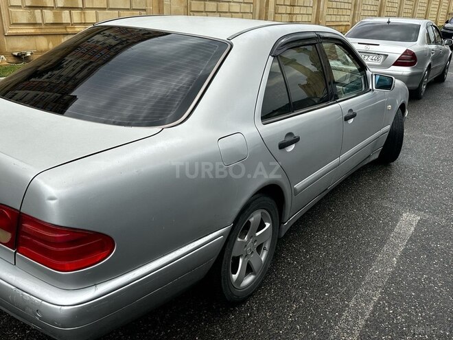 Mercedes E 240 1997, 441,395 km - 2.4 l - Bakı