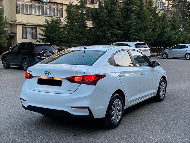 Hyundai Accent 2018, 95,357 km - 1.6 l - Bakı