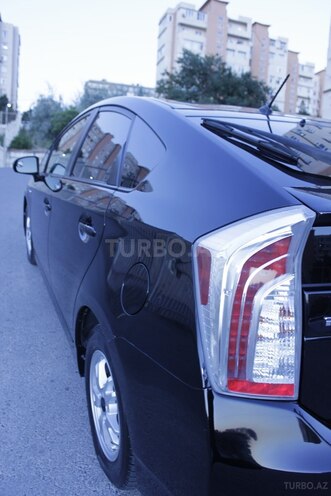 Toyota Prius 2015, 402,336 km - 1.8 l - Bakı