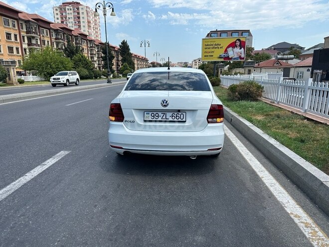 Volkswagen Polo 2019, 90,000 km - 1.6 л - Bakı