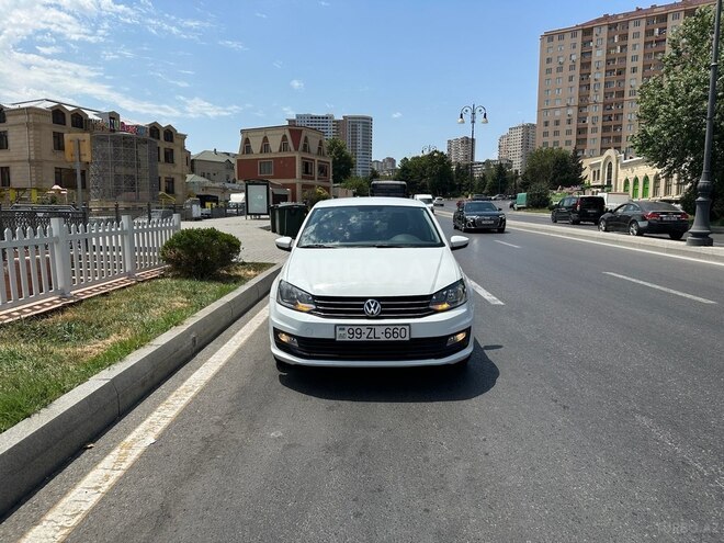 Volkswagen Polo 2019, 90,000 km - 1.6 л - Bakı