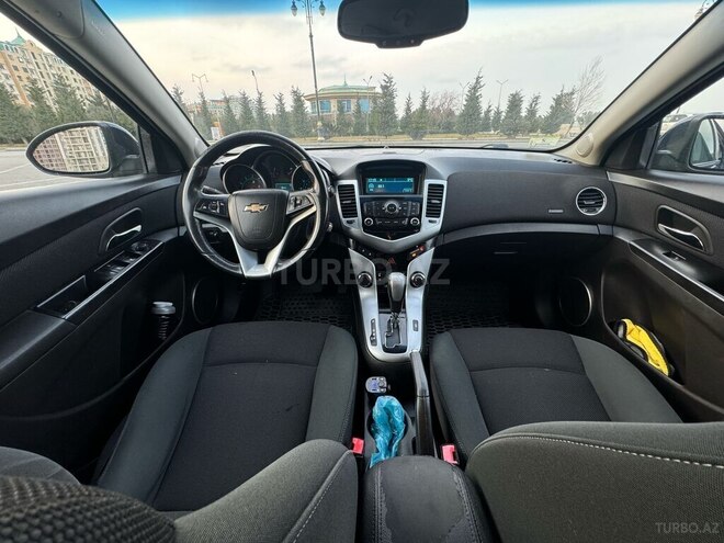 Chevrolet Cruze 2011, 335,210 km - 1.4 л - Bakı
