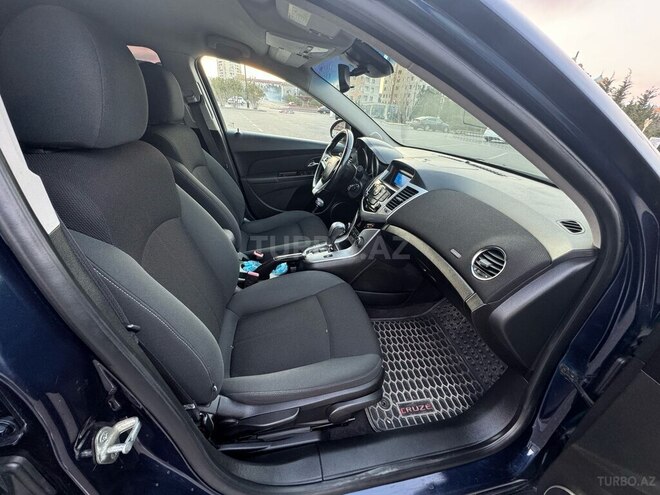Chevrolet Cruze 2011, 335,210 km - 1.4 л - Bakı