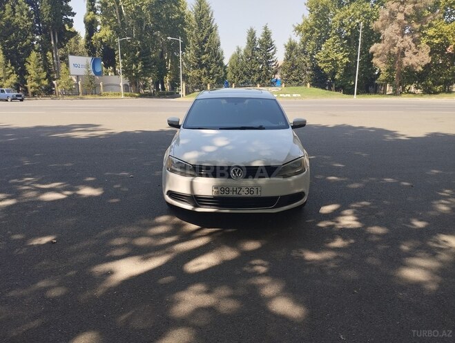 Volkswagen Jetta 2011, 241,529 km - 2.5 l - Mingəçevir