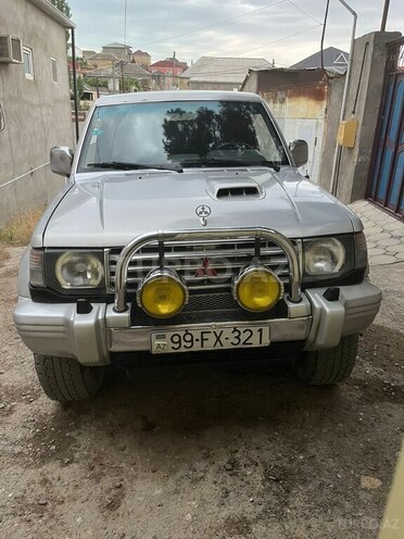 Mitsubishi Pajero 1995, 400,000 km - 2.8 l - Bakı