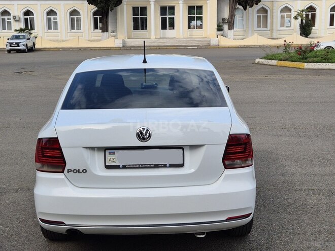 Volkswagen Polo 2015, 293,000 km - 1.6 л - Lənkəran